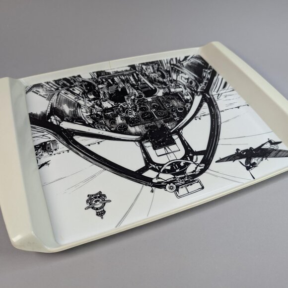 Vintage Jean-Luc Beghin Royal Canadian Air Force Cockpit Plastic Decorative Tray - Picture 6 of 10